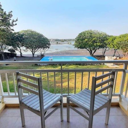 Samut Songkhram Baan Talay See Cream Resort מראה חיצוני תמונה